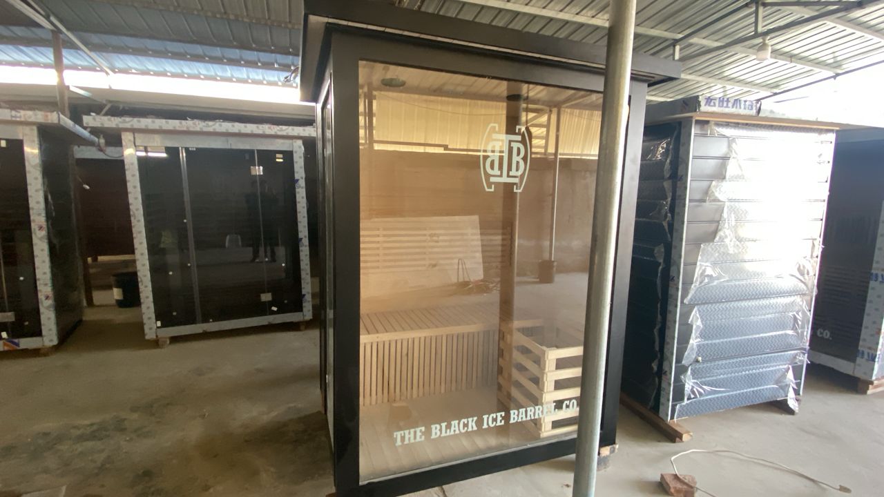 Ebony Indoors - Traditional Heater Sauna